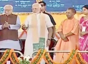 पीएम ने मिर्जापुर को दी चार बड़ी परियोजनाओं की सौगात, बोले-योगी के नेतृत्व में यूपी के विकास को मिली गति