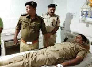 आजमगढ़ः मुठभेड़ में 25 हजार का इनामी राहुल यादव गिरफ्तार, एसआई जख्मी